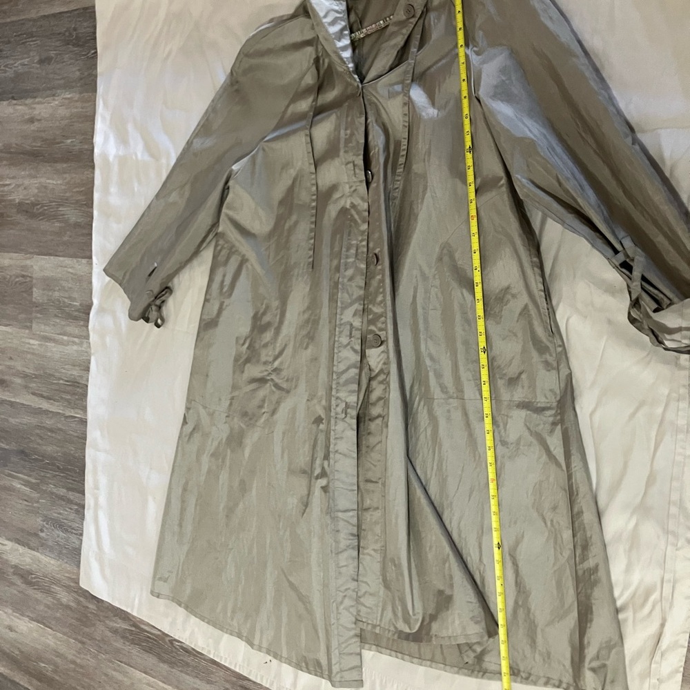 Alorna khaki colored Vintage raincoat full length